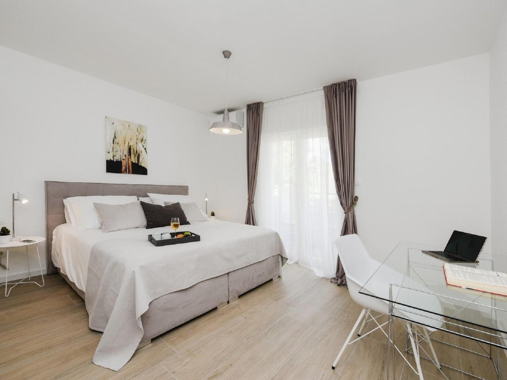Modern Villa In Nin With Terrace Екстер'єр фото