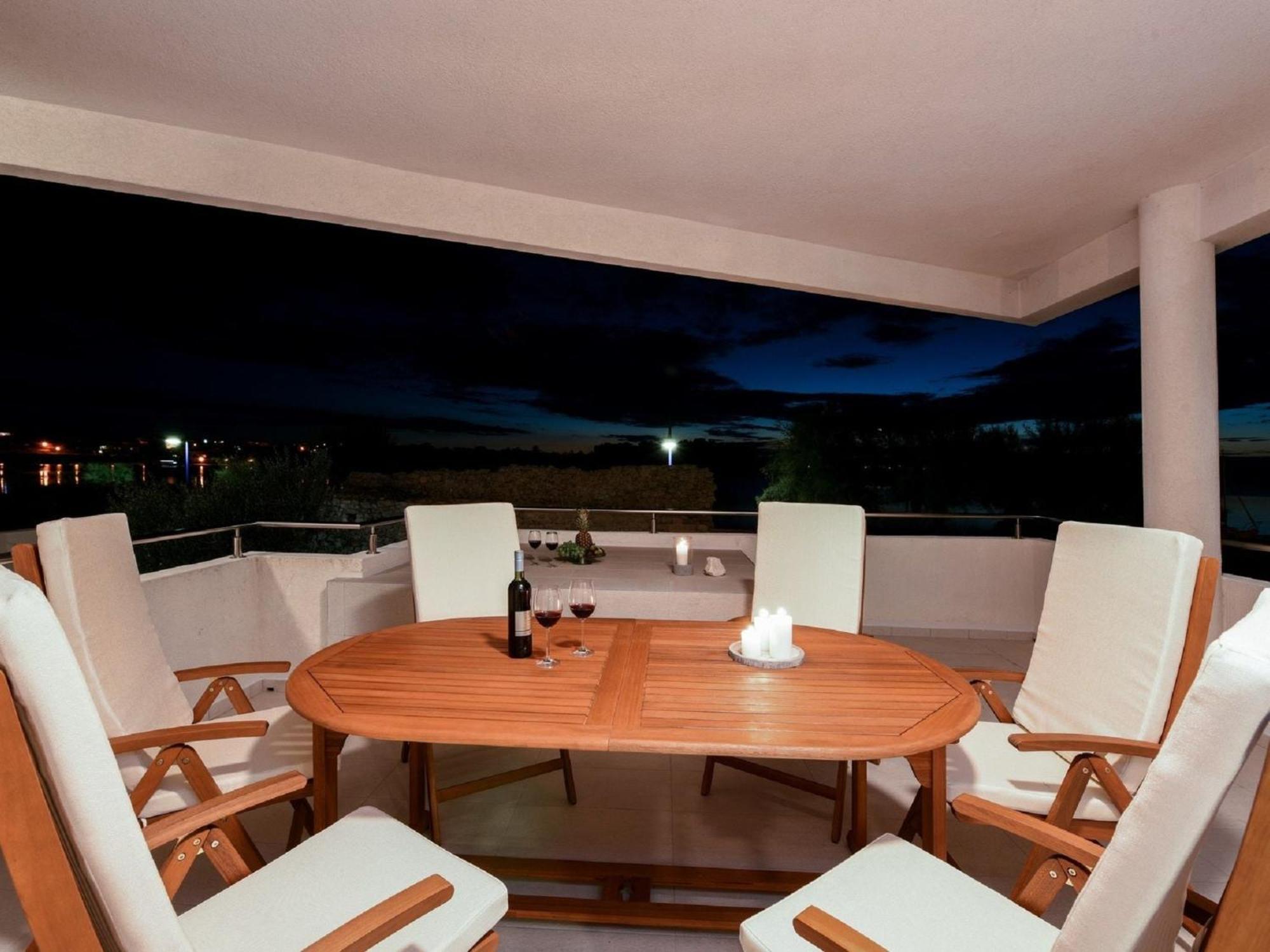 Modern Villa In Nin With Terrace Екстер'єр фото