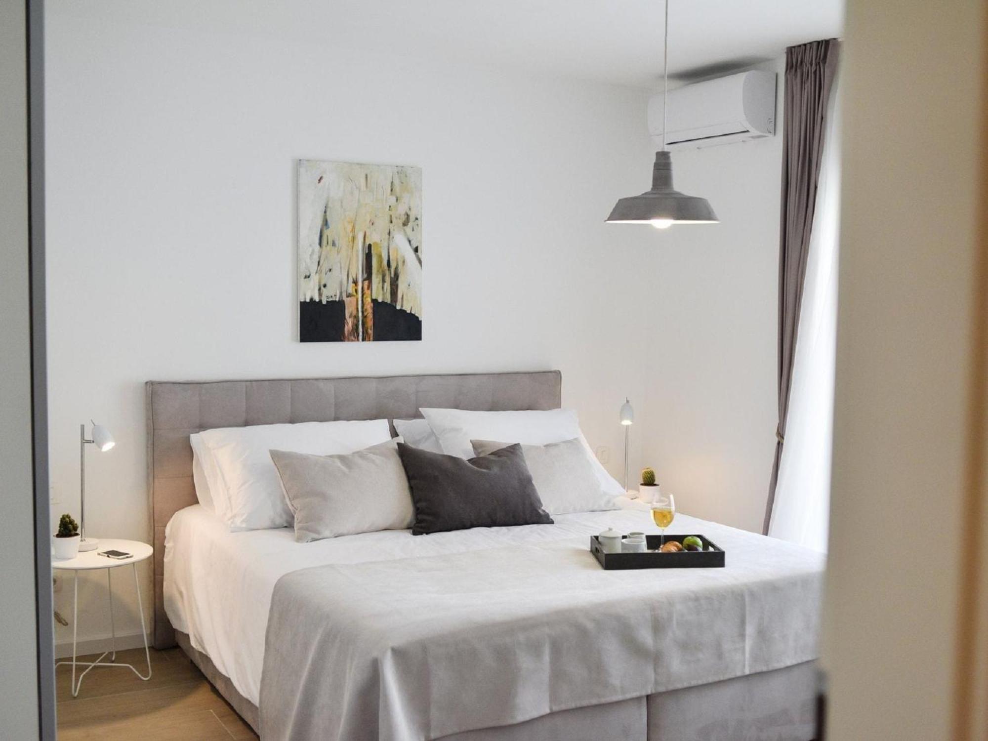 Modern Villa In Nin With Terrace Екстер'єр фото